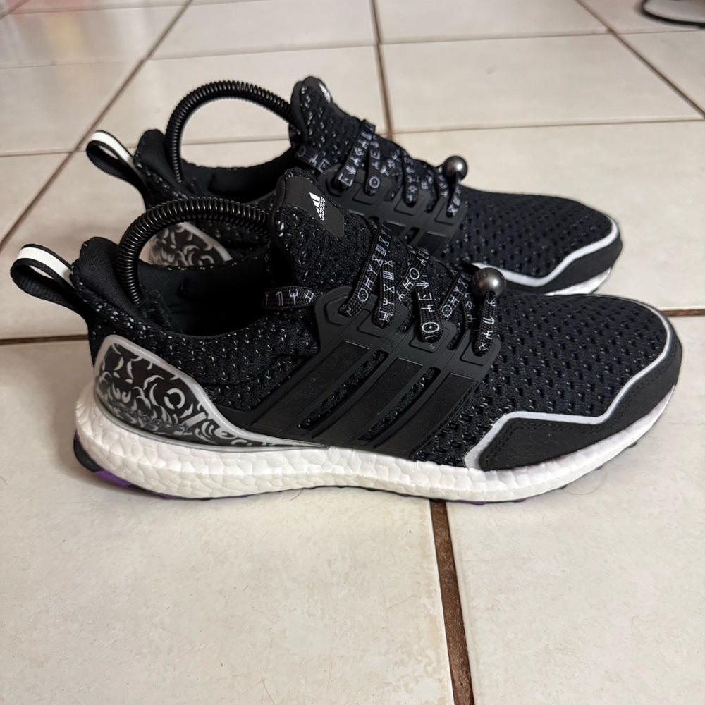 (SOLD) Adidas Ultra Boost 5.0 DNA ‘Black Panther’
